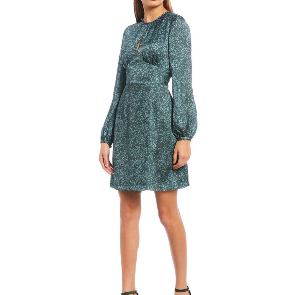 Gianni Bini Michelle Crepe Keyhole Neck Size 2